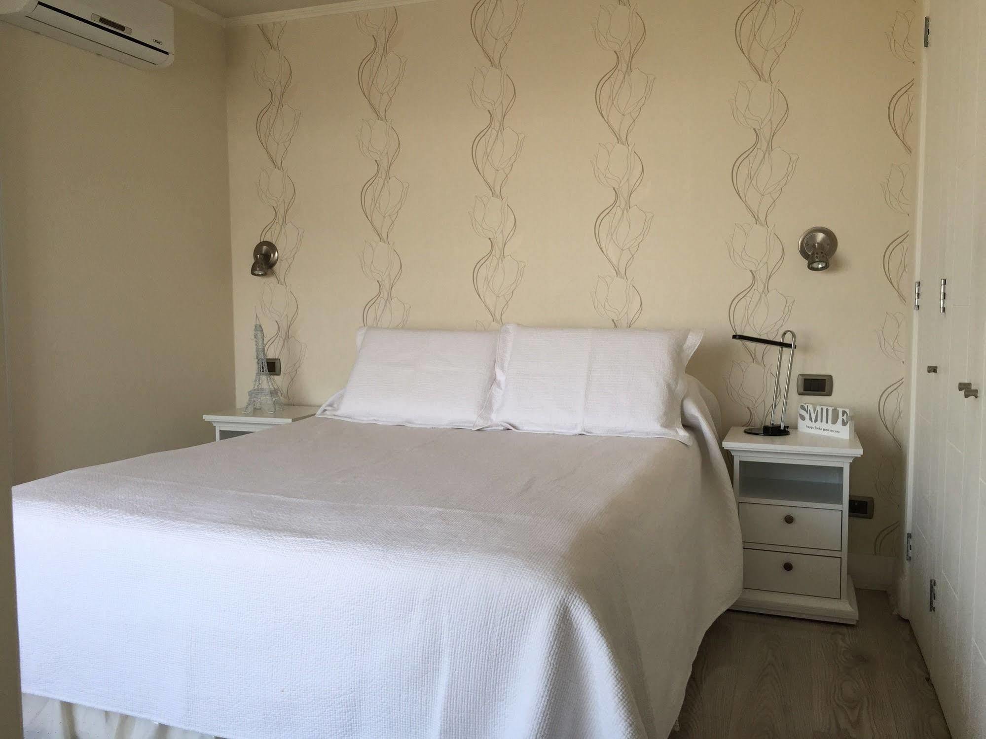 Apart Hotel Premium Сантьяго Экстерьер фото